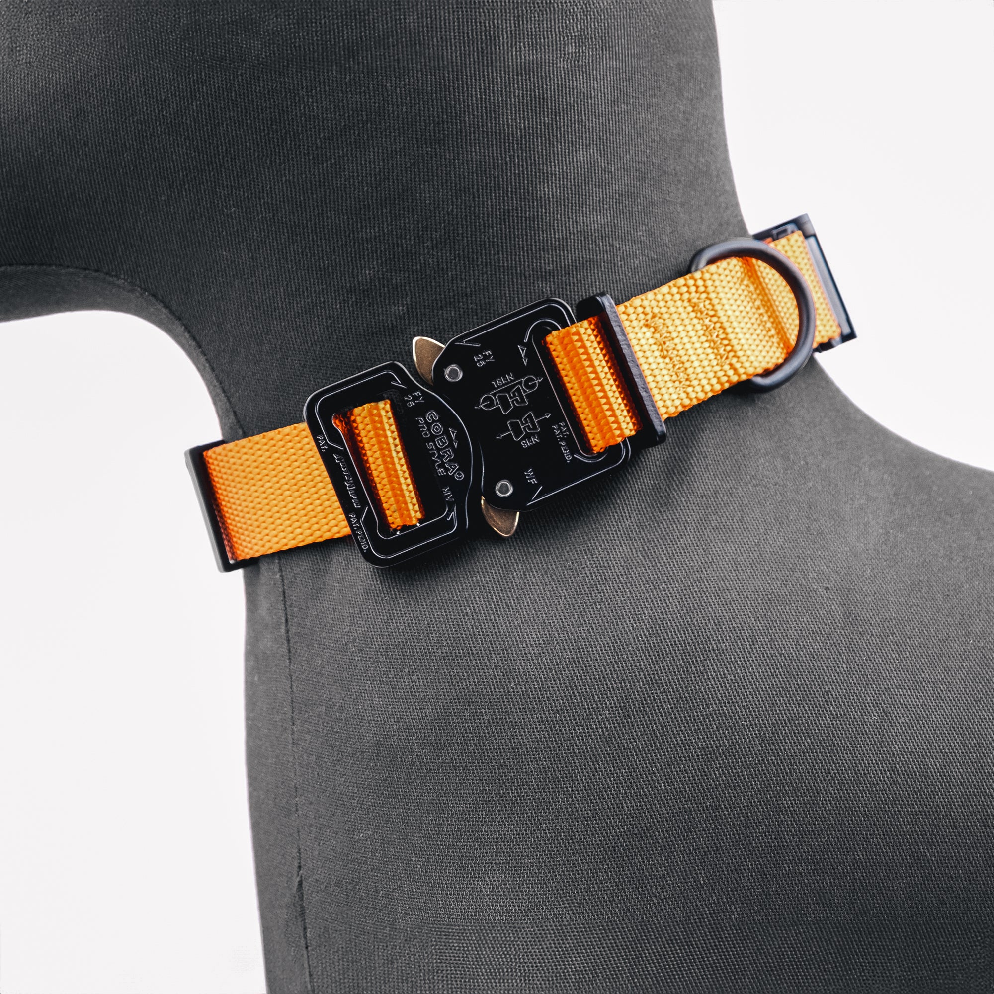 Cobra Classic Collar